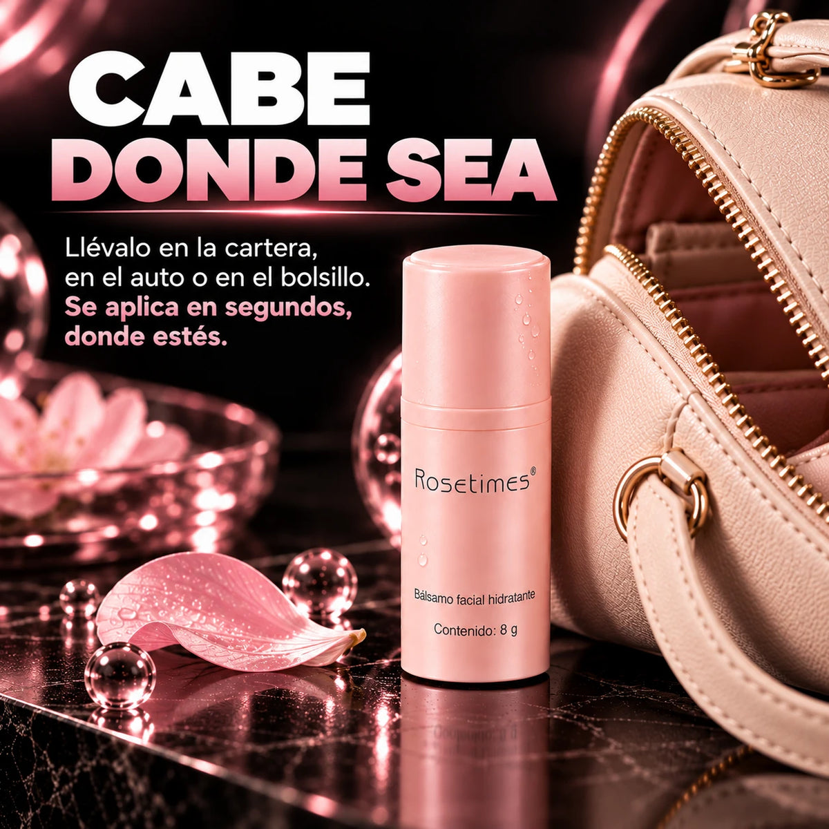 Bálsamo facial en stick junto a una cartera, tamaño portátil para llevar a todas partes